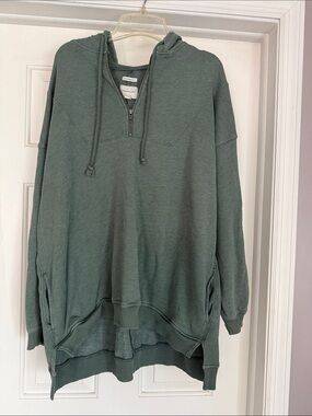 American Eagle Oversized Hooded Half-Zip Sweater in Forest Green